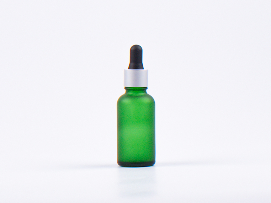 Grünglasflasche 30ml, mit Pipette silber-matt